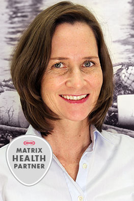 Portraitbild der Zahnärztin und Osteopathin Dr. Anne Linderhaus